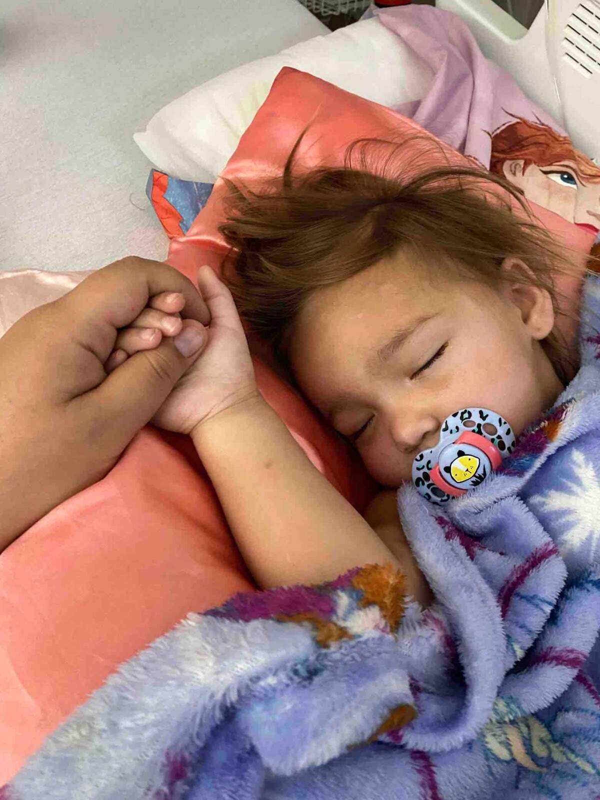 Natalyn, 2, was diagnosed with Bilateral Renal Artery Stenosis (RAS) and mesangial sclerosis and had to have both kidneys removed in 2021. On July 6, her aunt, Beaufort County paramedic, Sara Cathey, donated hers in transplant surgery.