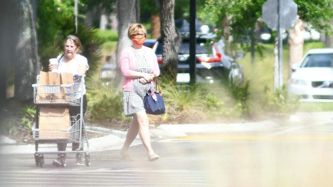 Bluffton extends face mask requirement. Here’s how long you need to wear one