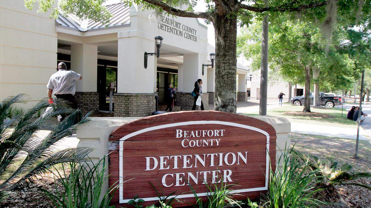The entrance of the Beaufort County Detention Center in Beaufort.