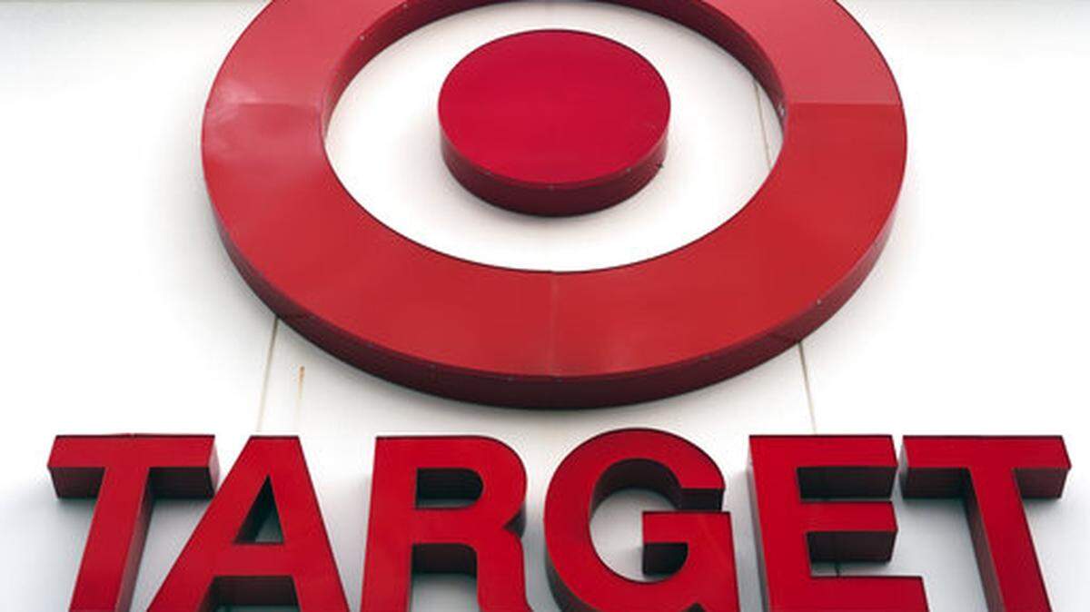 Shoppers at Target stores were unable to make purchases after a nationwide computer outage on Saturday afternoon, officials with the retail chain posted on social media.