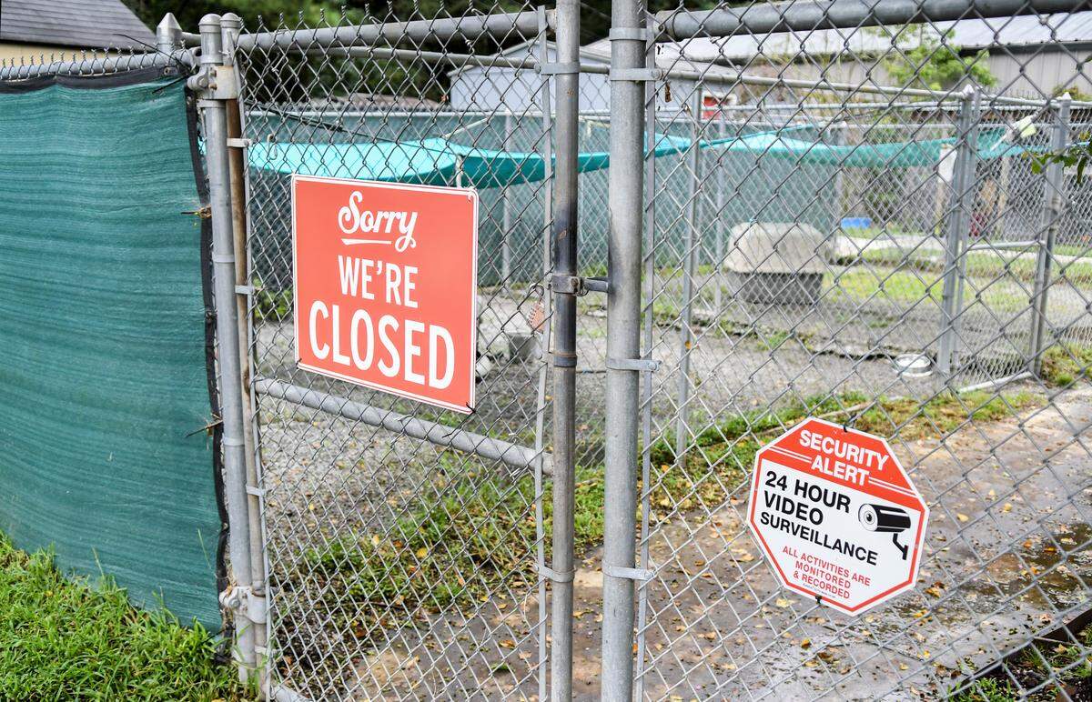 A sign on Monday, Aug.11, 2025, says the Jasper Animal Rescue Mission is closed to the public as Beaufort County Animal Services helps with the relocation and adoption of animals at the shelter in Ridgeland.