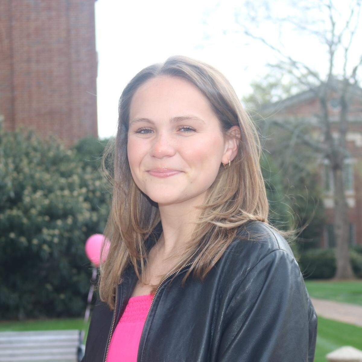 Profile Image of Chloe Appleby