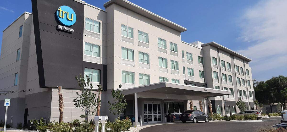 A new 92-room hotel, Tru by Hilton, is now open in Beaufort. It is located at Highway 21 and Parris Island Parkway.