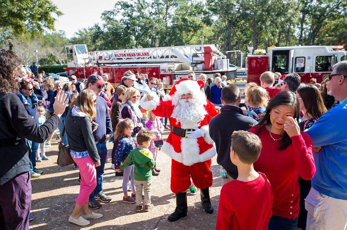 Santa will be visiting Shelter Cove Harbour and Marina ahead of the holidays.