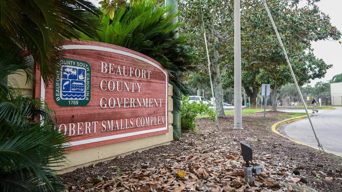 Beaufort County got $146M in 2018 for traffic issue. Why are only 10% of projects complete?