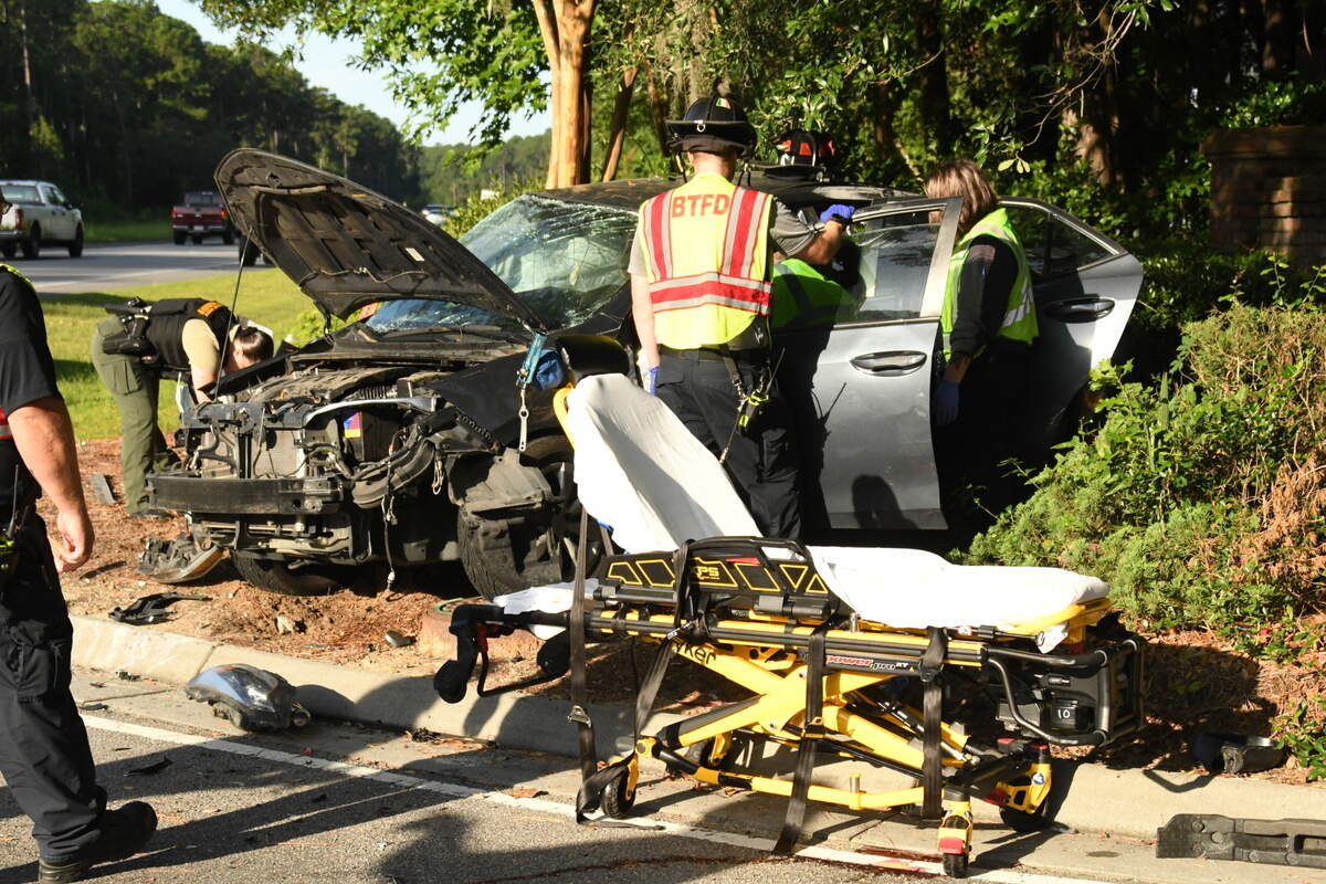 A crash on S.C. 170 at the intersection of Okatie Center Blvd. left two injured on Wednesday morning, according to authorities.