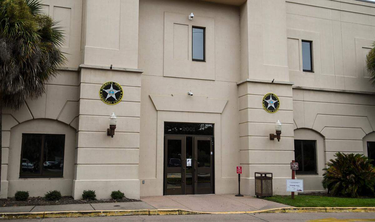 The front entrance to the Beaufort County Sheriff’s Office as seen on Wednesday, Sept. 16, 2020 located in the Beaufort County Government Robert Smalls Complex in Beaufort.