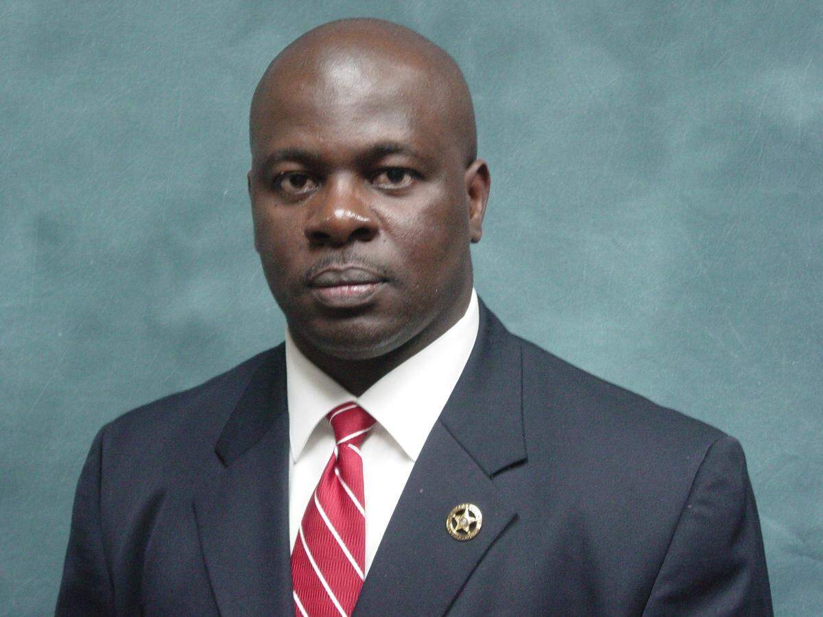 DeJuan Holmes was a former staff sergeant at The Beaufort County Sheriff’s Office. In June 2018, he admitted to having an affair with Hilton Head High School principal Amanda O’Nan.
