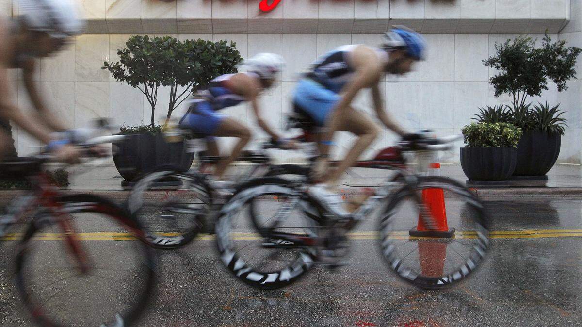 SPORTS IRONMAN 2 MI
