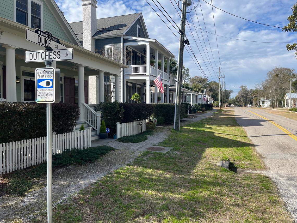 Temporary sidewalks have been installed along Duke Street. Residents hope to receive permanent sidewalks and as well as streetlights and additional streetscape work.
