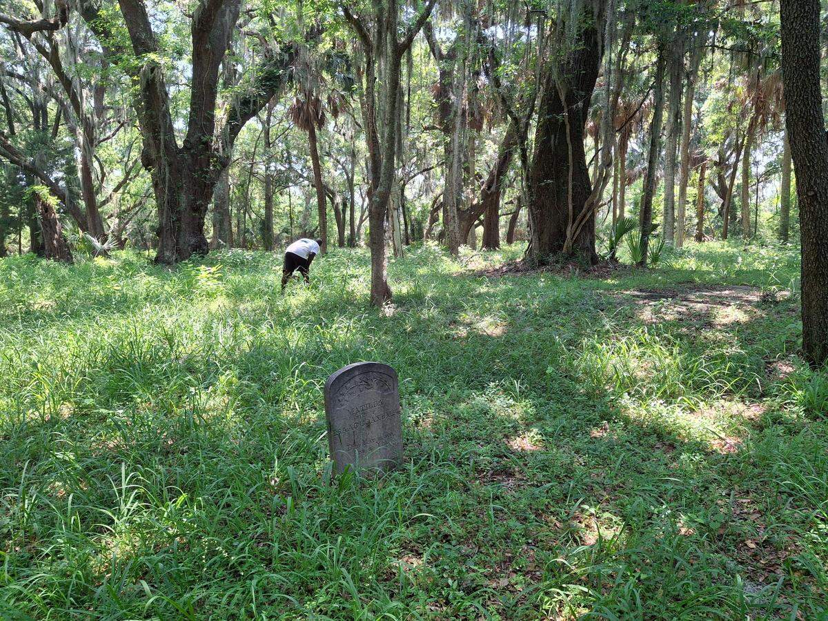 About an acre in size and once part of a cotton plantation, the 165-year-old Big House Cemetery is located between Seaside Road and the Harbor River on St. Helena Island. 