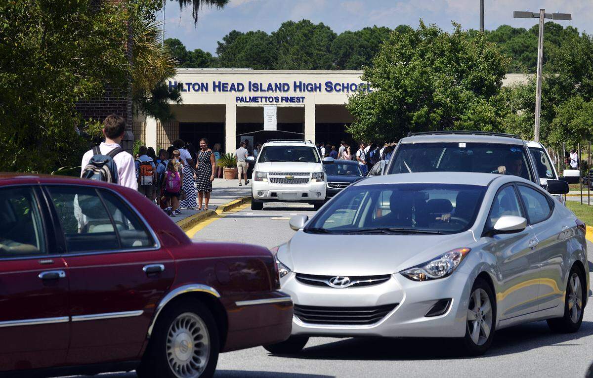 Traffic appears congested the afternoon of Aug. 18, 2014, on School Road outside of Hilton Head Island High School. The school changed its dismissal time from 2:30 p.m. to 3:30 p.m. this year, which is near the same time Hilton Head Island Elementary School lets out. Some school officials said that led to a traffic jam.