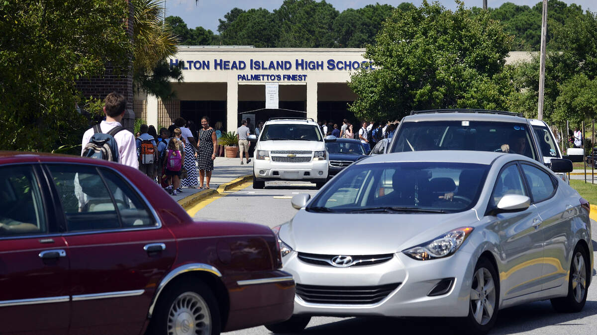 Traffic appears congested the afternoon of Aug. 18, 2014, on School Road outside of Hilton Head Island High School. The school changed its dismissal time from 2:30 p.m. to 3:30 p.m. this year, which is near the same time Hilton Head Island Elementary School lets out. Some school officials said that led to a traffic jam.