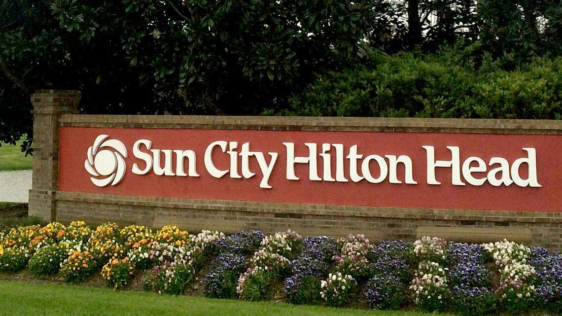 Delivery driver charged with felony burglary after returning to Sun City home