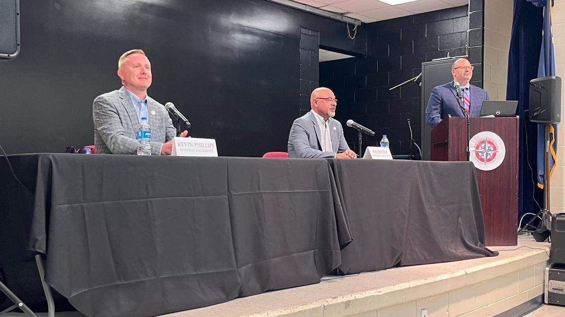 Joe DeVito and Kevin Phillips want to be Port Royal’s mayor. Here’s where they stand