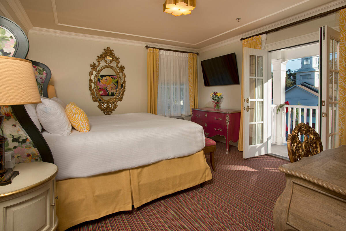 Each of the 14 rooms in the Old Town Bluffton Inn is individually designed. Photo by Rob Kaufman/Kaufman Photography