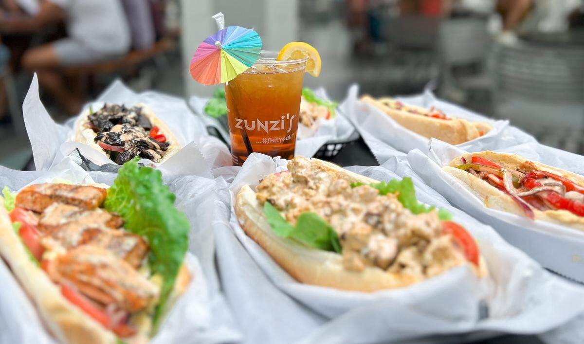 Zunzibar’s menu features bar bites, wings, sandwiches and drinks.