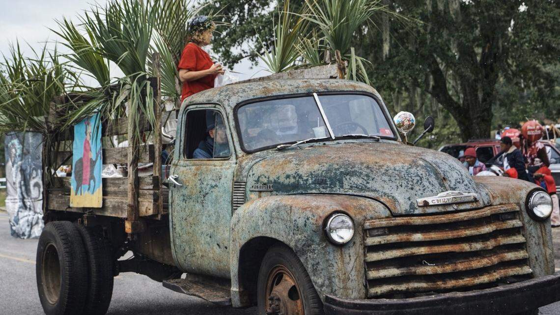 Folk artist Sam Doyle is the Lowcountry Christmas gift that keeps on giving