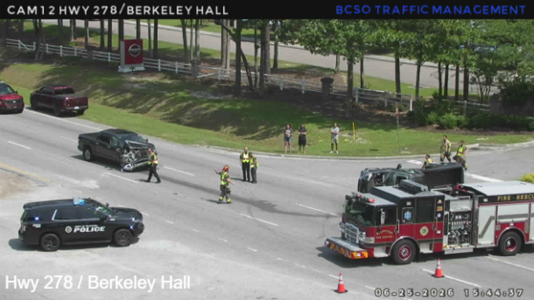 Update: US 278 lanes reopen after pickup truck flips in Bluffton collision