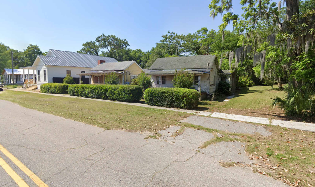 These two cottages at 1607 and 1609 Duke Street will be torn down and replaced by new cottages.