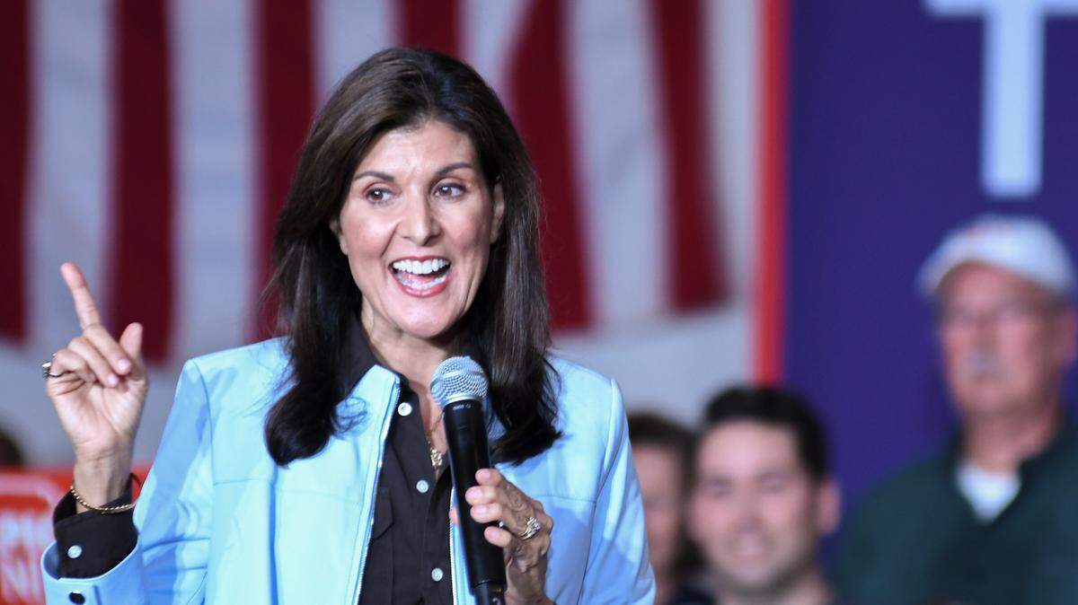 Former U.S. Ambassador and S.C. Gov. Nikki Haley addresses a crowd for her 2024 presidential run at USCB’s Sand Shark Recreation Center on Monday, Nov. 27, 2023 in Bluffton, S.C.