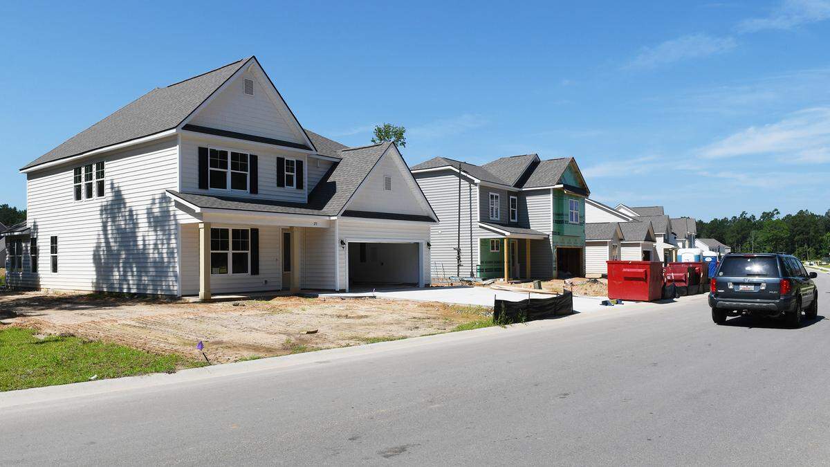 A row of new houses nears completion in June 2018 in Bluffton’s Cypress Ridge development.
