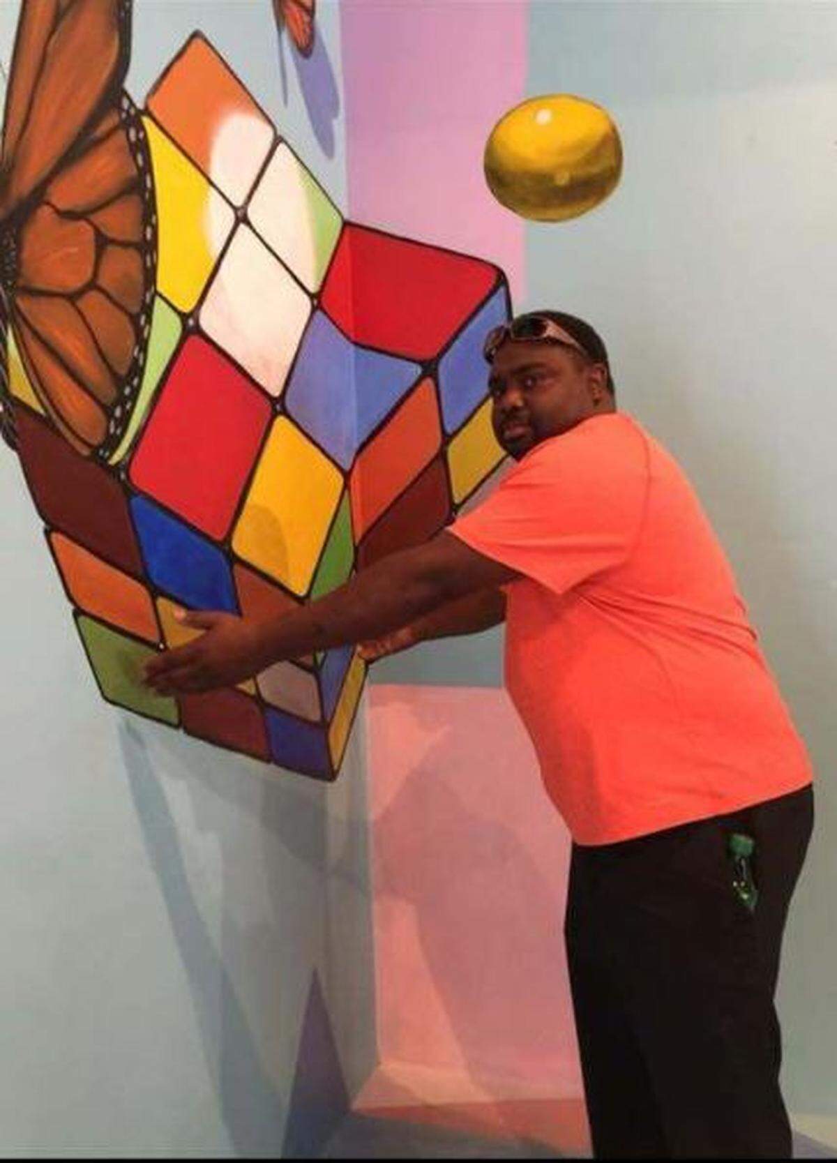 This screengrab shows a picture of Aaron Fields taken from the Facebook page, “Kidney for Aaron Fields.”