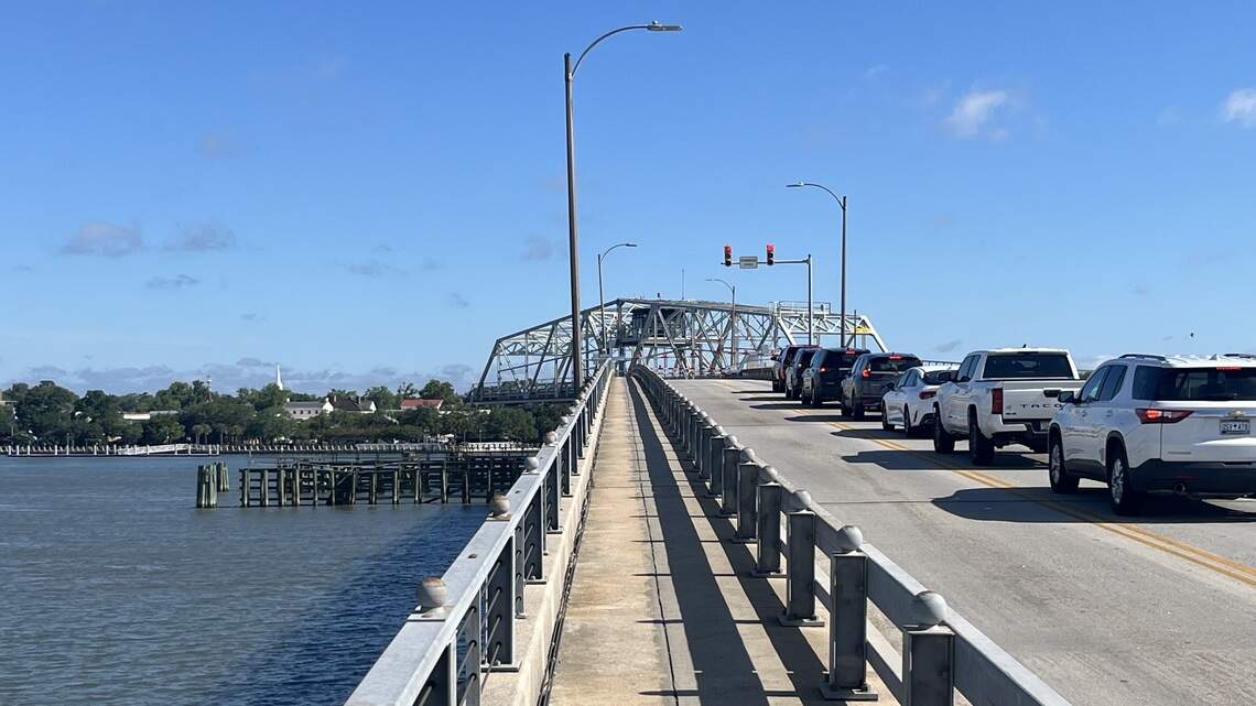 Stuck on Beaufort’s Woods Memorial Bridge again? This app lets you avoid the hassle