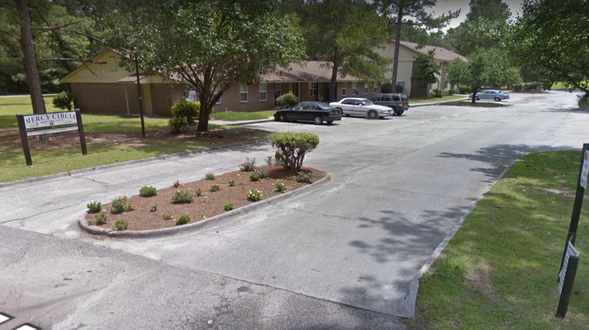 33-year-old Perry Smith was believed to be visiting a friend at Mercy Circle apartments, in Hardeeville, when he was shot and killed Tuesday morning.