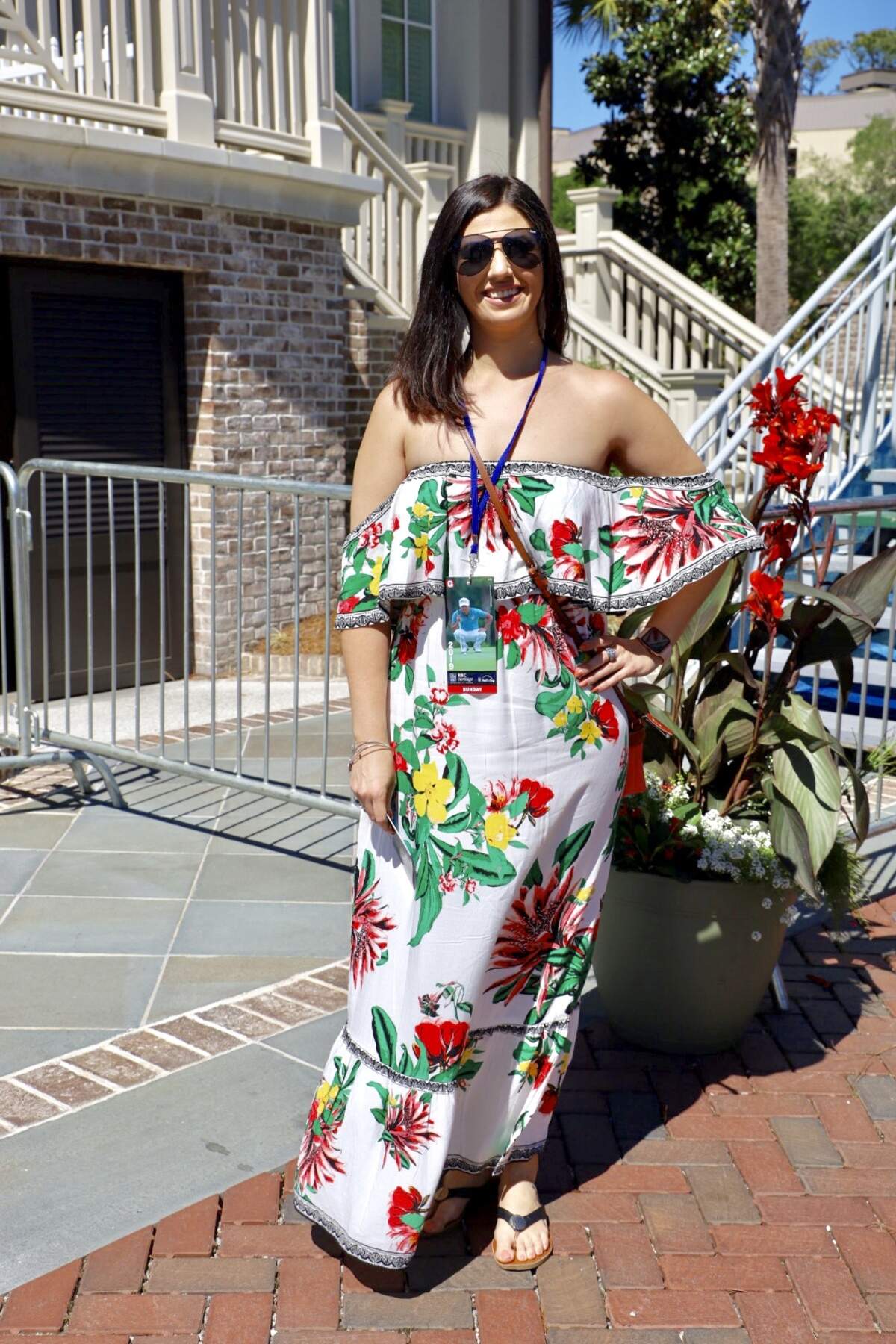 Brittany Murray’s stunning maxi dress made an impression with its bold, bright and cheerful colors. As much as I love an all-white outfit, Brittany’s dress adds the perfect amount of color that accessorizing her outfit is made easy.