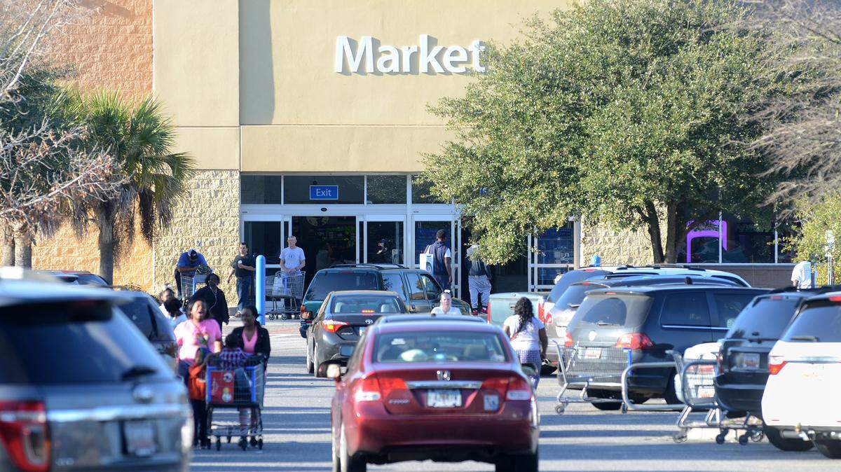 A fire has temporarily closed Walmart on Robert Smalls Parkway in Beaufort.