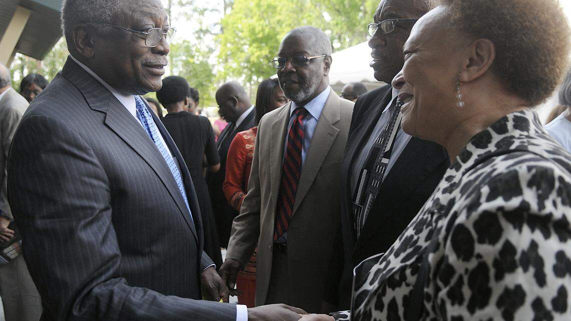 U.S. Rep. Jim Clyburn, D-S.C., shakes hands with Louise Dent of Hilton Head Island after the dedication ceremony for the Ruth P. Field Medical Center, Beaufort-Jasper-Hampton Comprehensive Health Services' newest clinic, on Sunday, April 28.