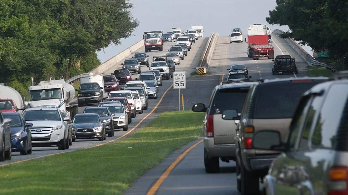 The U.S. 278 bridges coming onto Jenkins Island.