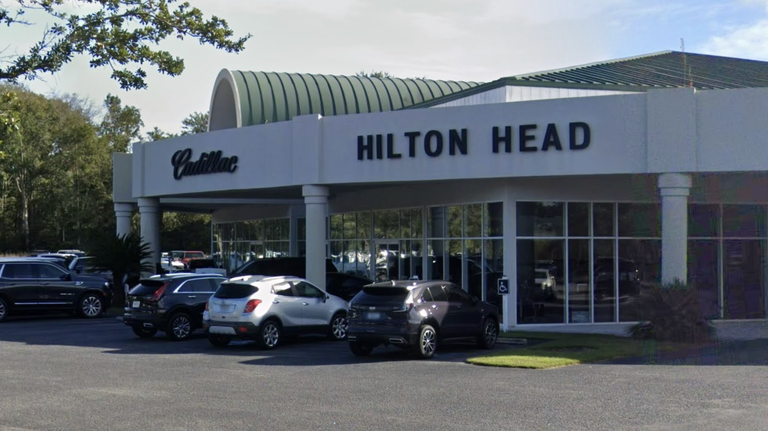Men used fake identities in attempt to buy luxury cars at Bluffton-area dealership, cops say