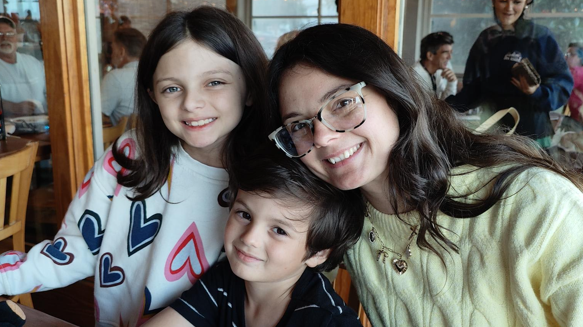 Dozens come together to remember a Beaufort mom who never met a stranger