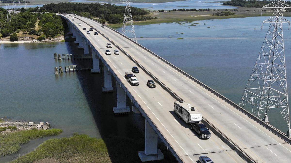 A look at the J. Wilton Graves Bridge in 2019 as steady eastbound traffic moves over Skull Creek (the Intracoastal Waterway) onto Hilton Head Island.