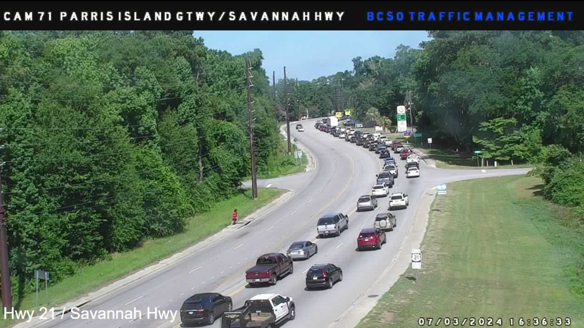 Traffic buildup from late afternoon crash on Paris Island Gateway