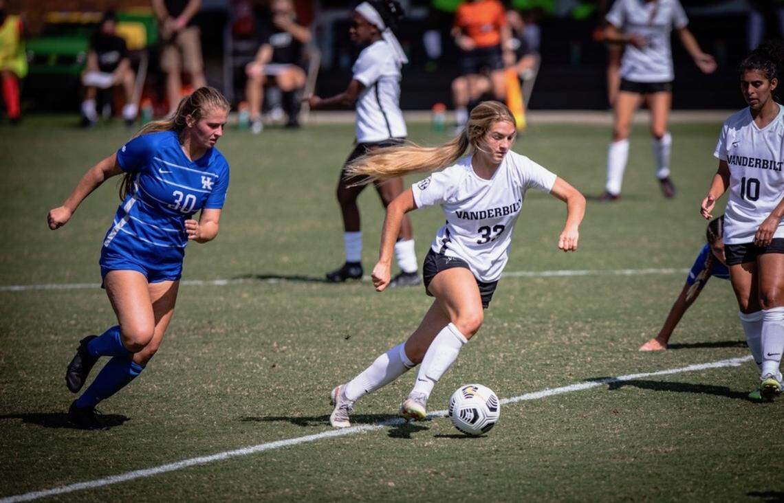 Vanderbilt Women’s Soccer midfielder Abi Brighton (center) in the season opener against Kentucky Sept. 20, 2020.