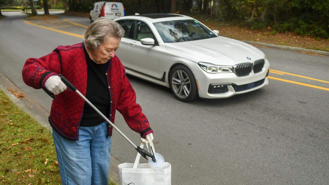 Old age won’t stop this 90-year-old grandma from keeping Hilton Head Island clean
