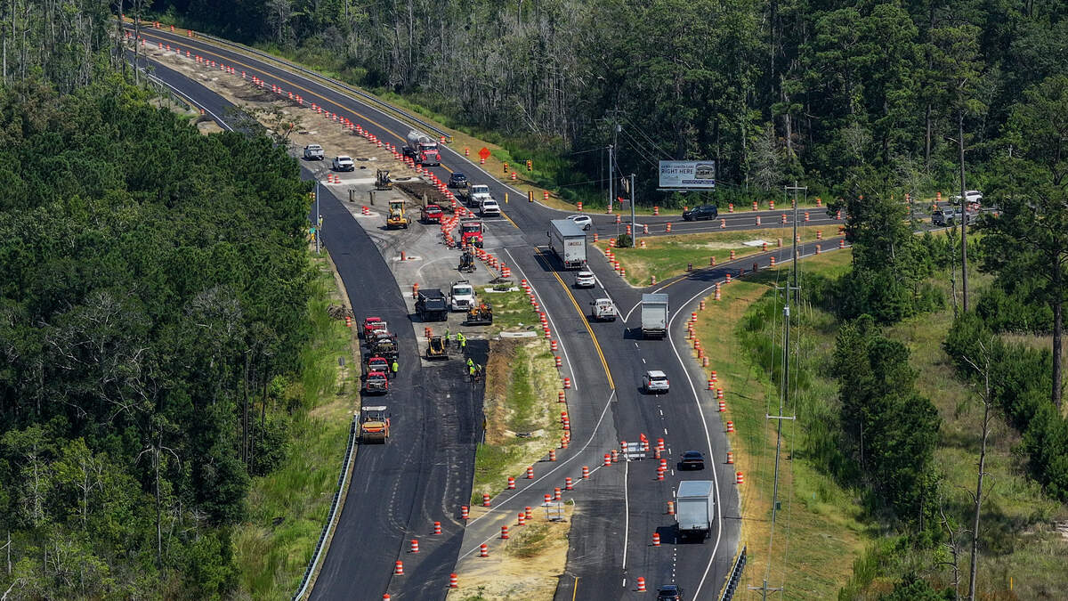 New signal intersection to improve safety US 17 from Ga to SC
