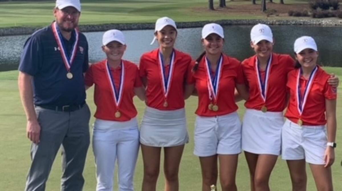 The Hilton Head Prep girls golf team won its second straight SCISA state championship on Tuesday at Orangeburg Country Club.