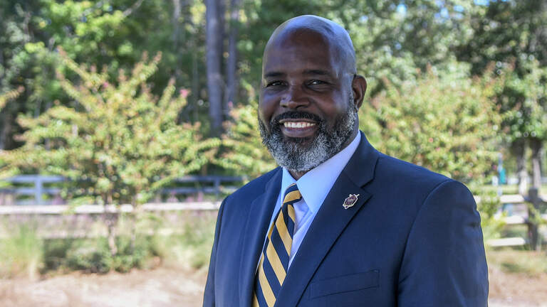 A family legacy: Small uses uncle as inspiration for Beaufort sheriff bid. His plans