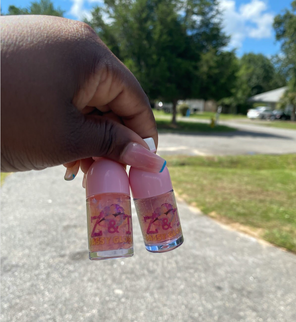 Z&T Sassy Gloss LLC’s lip gloss.