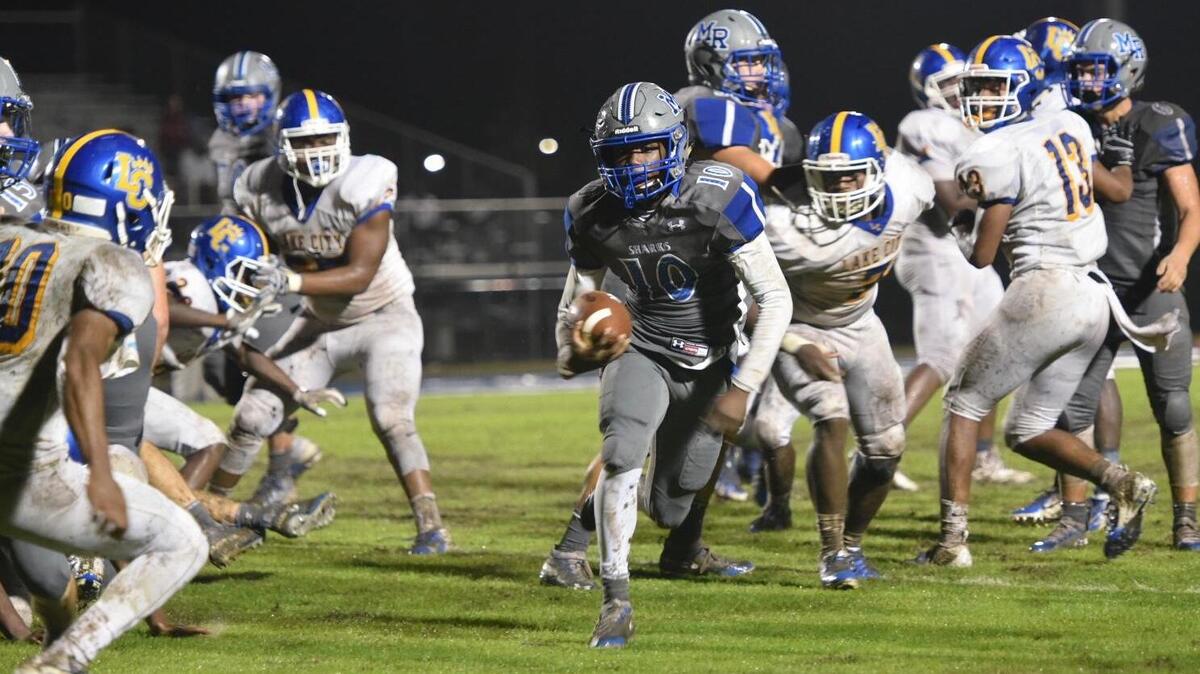 May River battled Gilbert in a second-round Class 3A playoff game Friday, Nov. 16, 2018.