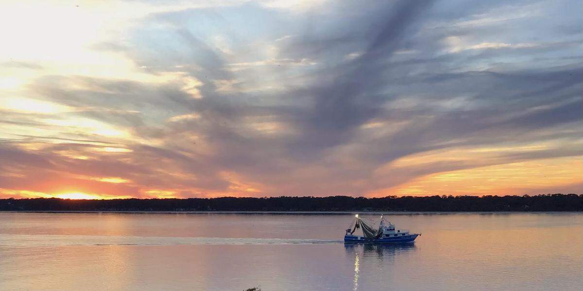 Ellen Difazio shared this gorgeous Hilton Head South Beach sunset.