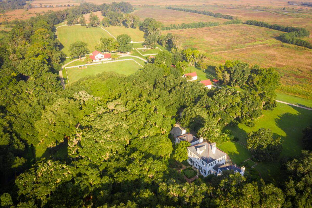 Bonny Hall Plantation is located on roughly 86 acres along River Road in the Yemassee area.
