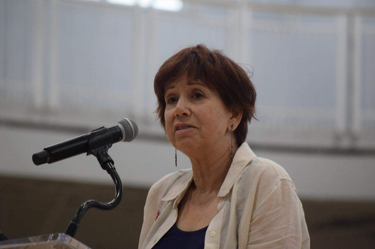 Risa Prince, co-founder of the Coalition of Islander Neighbors, speaks during the U.S. 278 public hearing on Hilton Head Island on Thursday, July 22, 2021.