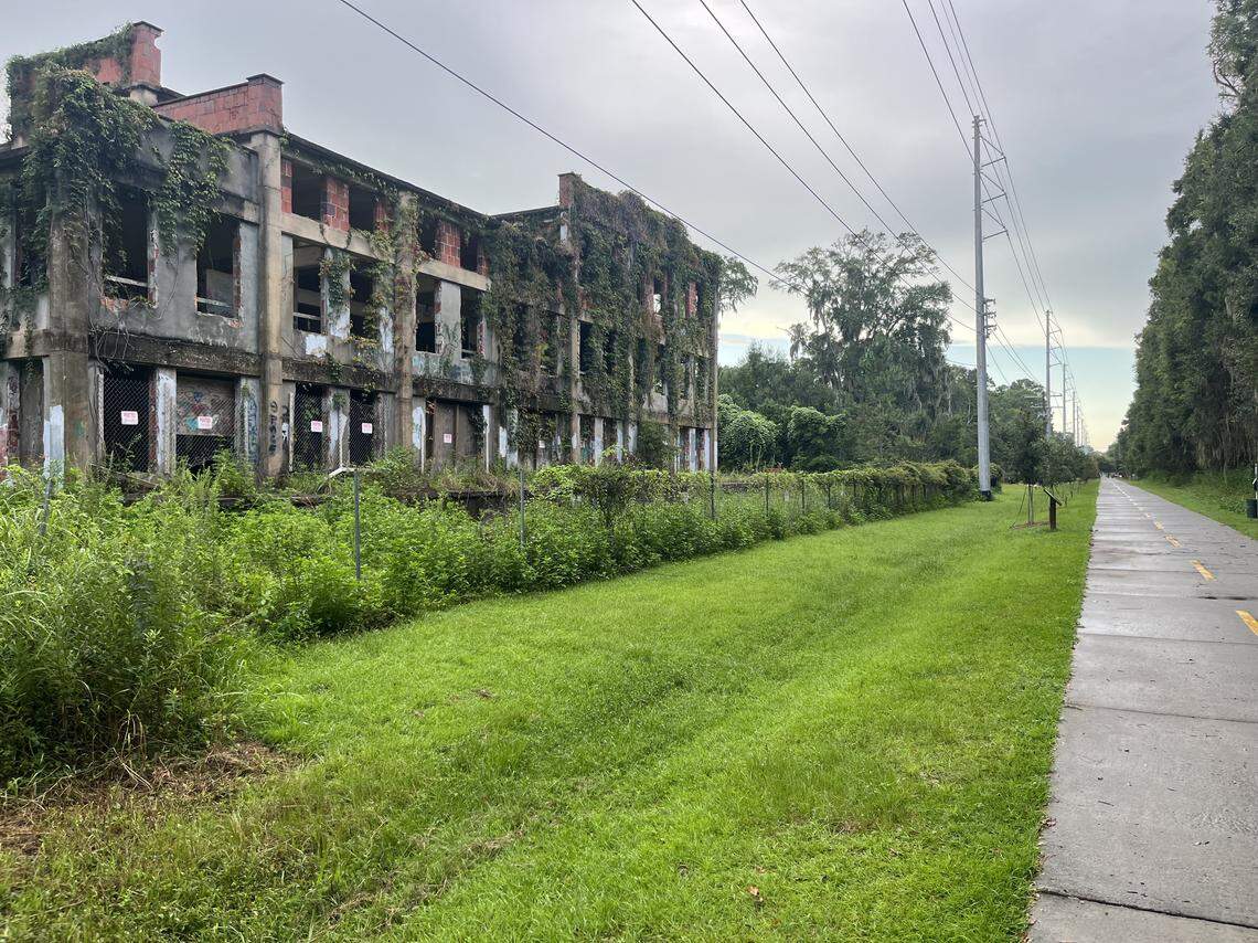 The old pickle factory along the Spanish Moss Trail in Beaufort is the historic Seacoast Packing Company, built in 1920 and listed on the National Register of Historic Places in 2008.