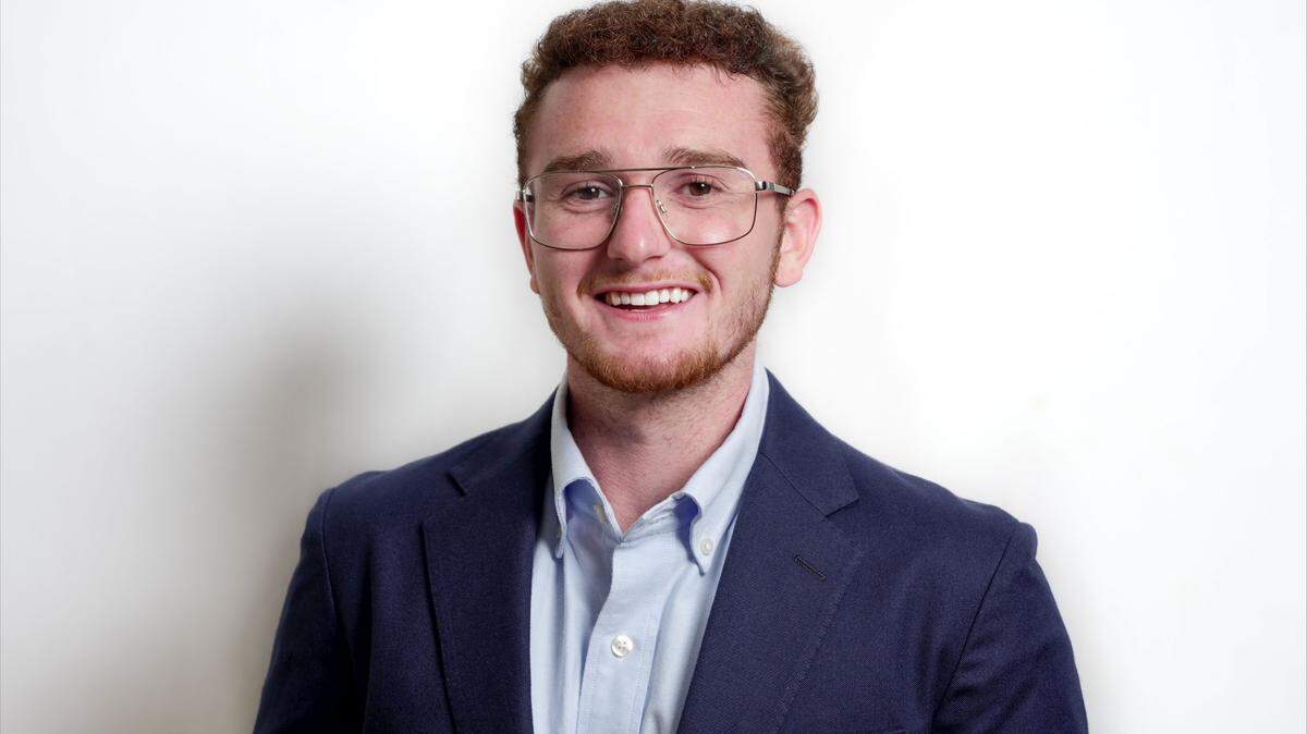 Jacob Weaver balances his role as a real estate sales associate, along with owning his own business, Bubbles and Grime.