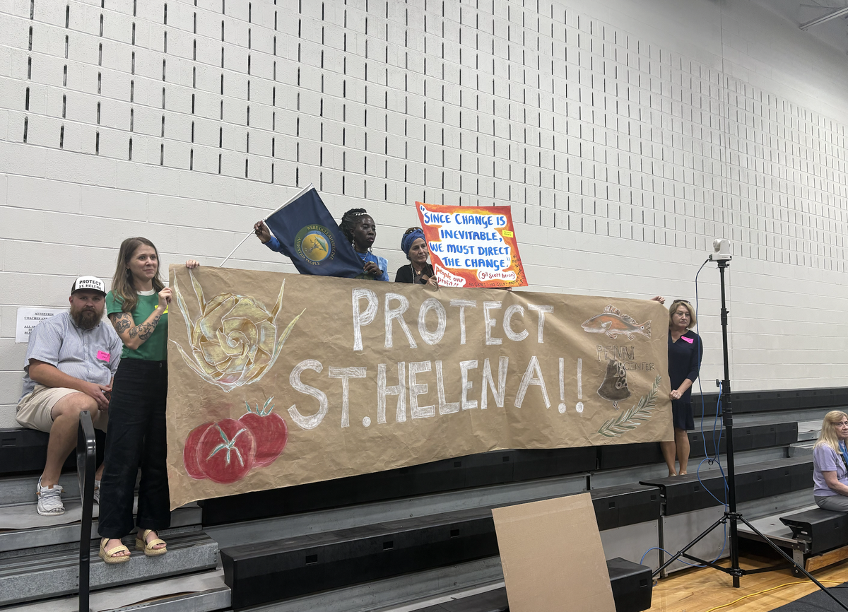 Community members gathered in the Burton Wells Recreation Center on Monday well before the 6 p.m. start time to fill seats for the council’s public hearing and vote on a proposed agreement and zoning map amendment for development on Pine Island.